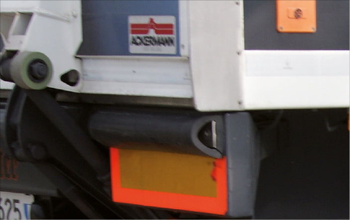 Rammschutzprofil, Delta 4, Breite 150 mm, Höhe 130 mm, 2.5 m
