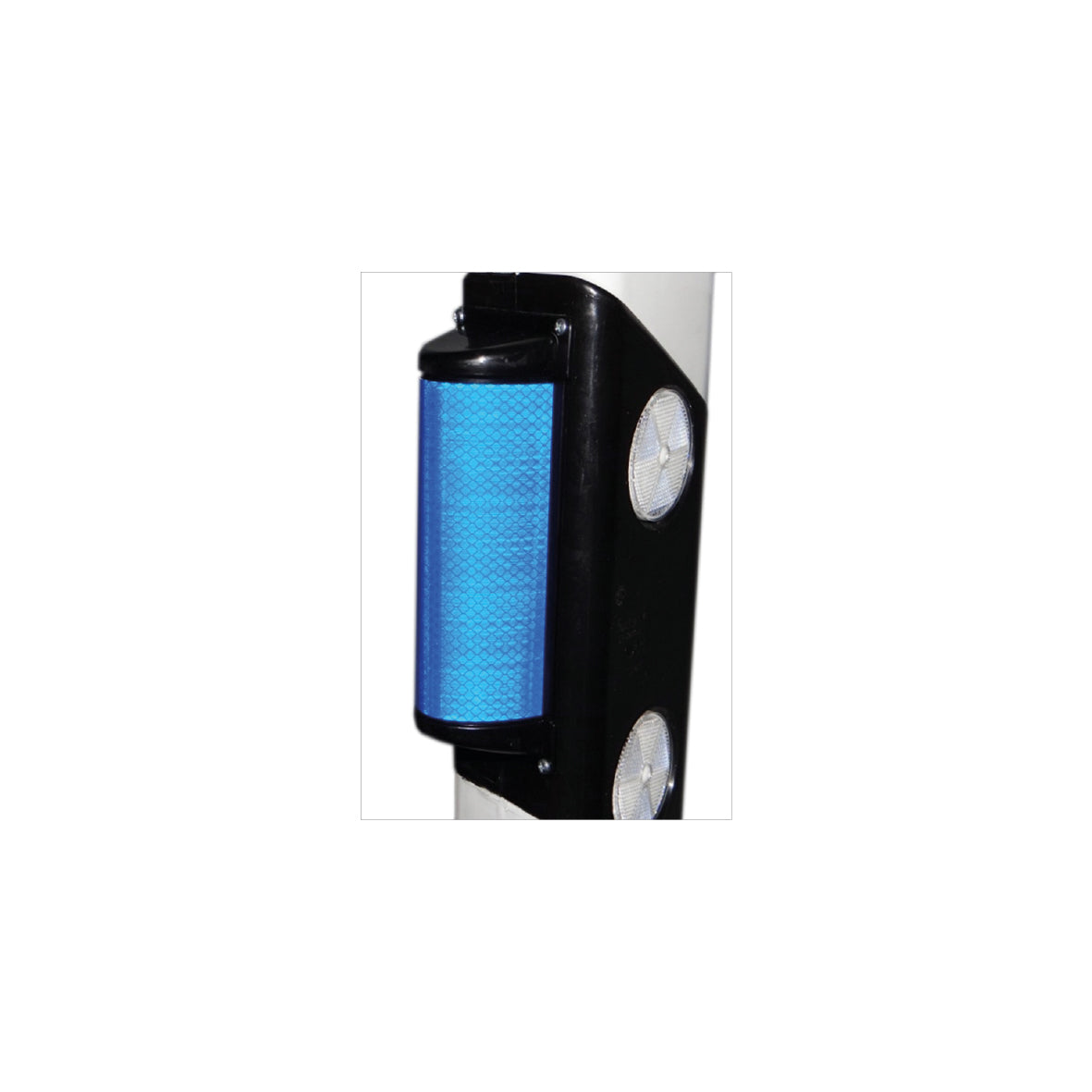Wildwarnreflektor, blau 3M 4095, R3, mit Schrauben, halbrund. 200/85/48 mm, ca. 70 g