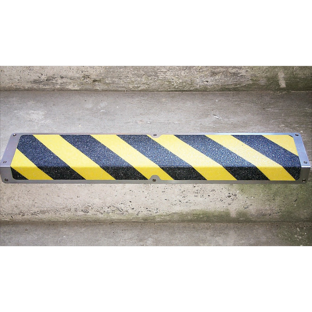 Antirutsch Treppkante Alu, schwarz/gelb 120x1000x45mm