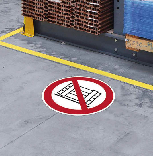 Antirutschlogo R10, 9.0026 Warnung vor Flurförderzeugen, selbstklebende PVC-Folie mit strapazierfähiger Anti-Rutsch-Oberfläche R10, SL 600 mm